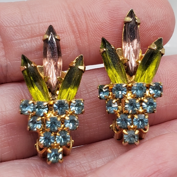 Vintage Juliana clip earrings navette Rhinestones flower pots 50's 60's Glam - Picture 2 of 7